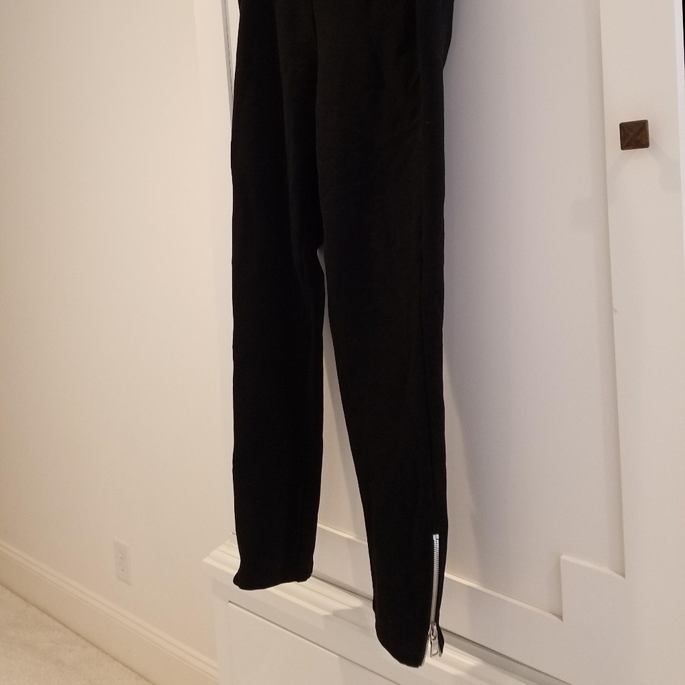 Karen Kane Black Leggings with Zip Side Detail